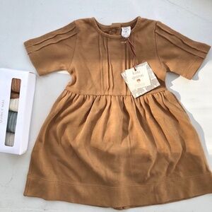NWT 12-18m Organic Cotton Kate Quinn Dress & Quincy Mae Sock set